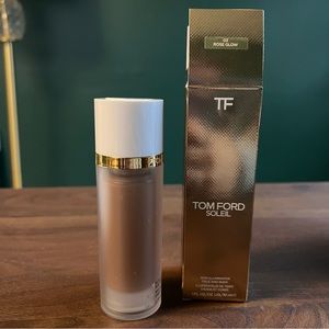 NIB Tom Ford face and body illuminator
